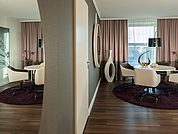 Living area of the Comfort Suite at the Dorint Hotel Mannheim
